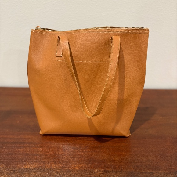 Mark & Graham Everyday Italian Leather Zipper Tote, Camel - Picture 2 of 11